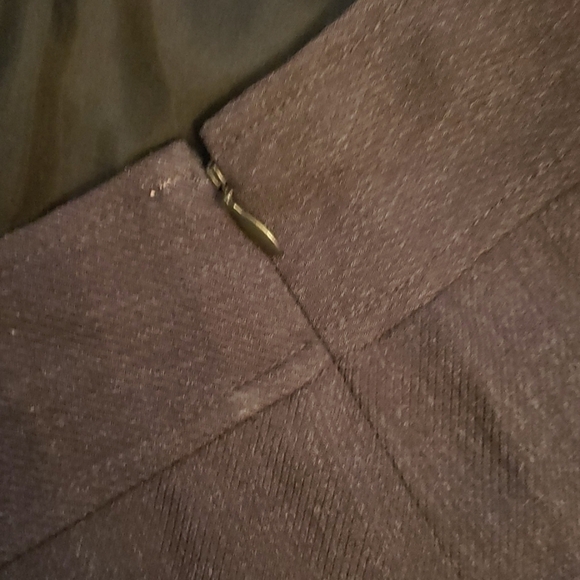 ANN Taylor loft wool skirt. Size 14 - Picture 4 of 10